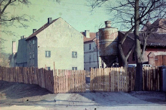 ul.Ks.Witolda - budowa kamienicy nr 4-9, rok 1984-85