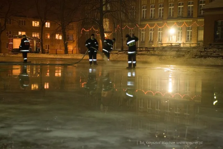 Reszel ma lodowisko!