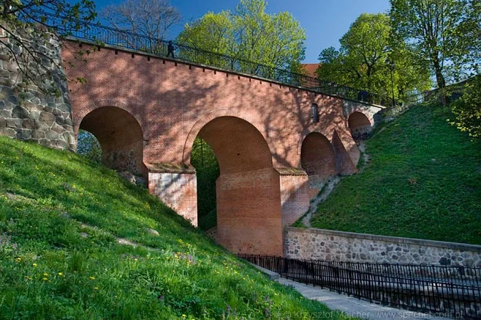 Most gotycki z XIV w.